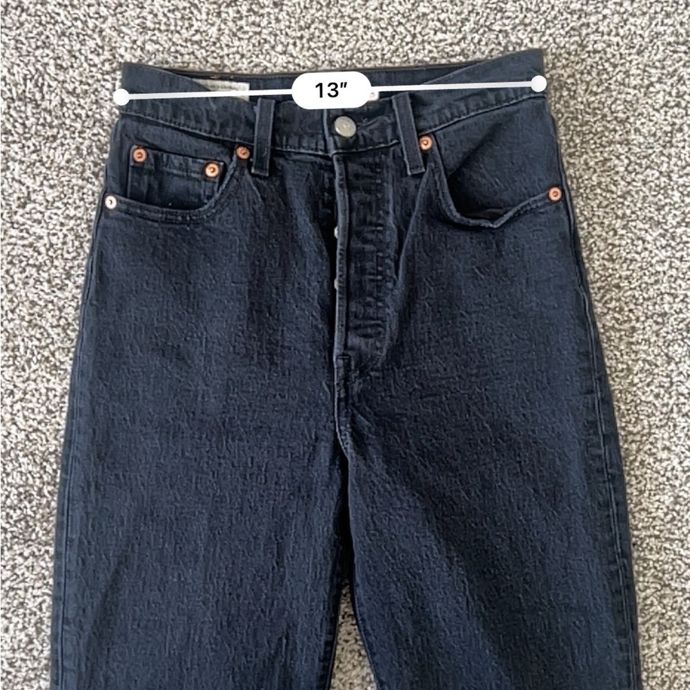 Levi’s Big E Premium Ribcage Crop Flare – High Waisted – Black – Size 25 - Picture 13 of 14